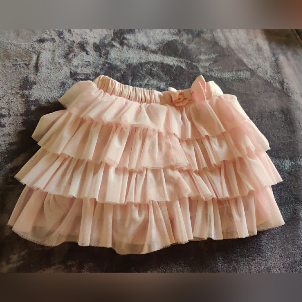 Carter's Girl Size 6 Pink Ruffled Skirt